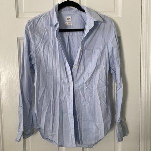 Gap Fitted Boyfriend Shirt
